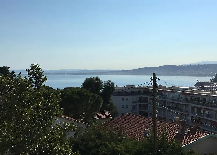 Villa Iris